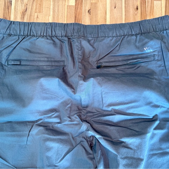 Men's Gray Pants - Picture 5 of 5